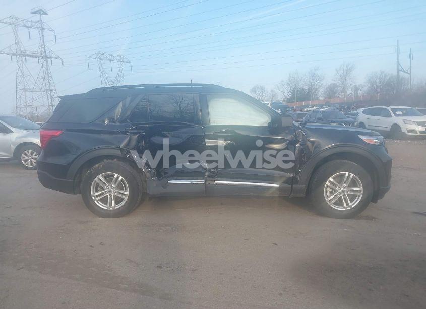 Photo 14 of 2022 Ford Explorer XLT (VIN 1FMSK8DHXNGC37574)