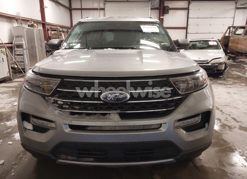 Photo 12 of 2022 Ford Explorer XLT (VIN 1FMSK8DHXNGC38255)
