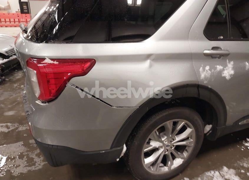 Photo 17 of 2022 Ford Explorer XLT (VIN 1FMSK8DHXNGC38255)