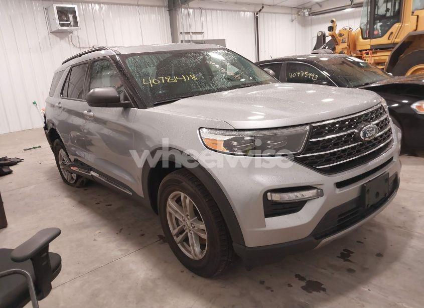 2022 Ford Explorer XLT (VIN 1FMSK8DHXNGC47571) main photo