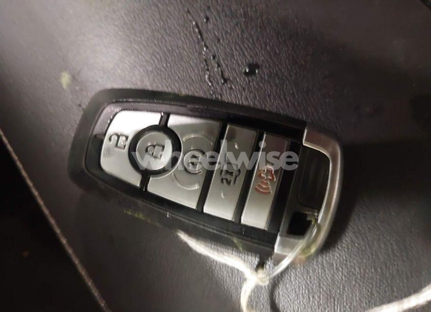 Photo 11 of 2022 Ford Explorer XLT (VIN 1FMSK8DHXNGC47571)