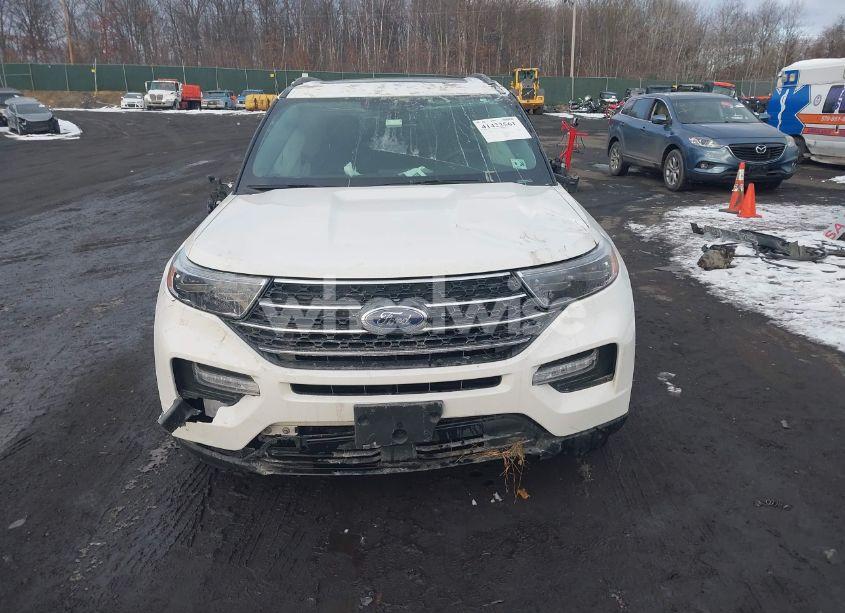 Photo 11 of 2023 Ford Explorer XLT (VIN 1FMSK8DHXPGA52489)