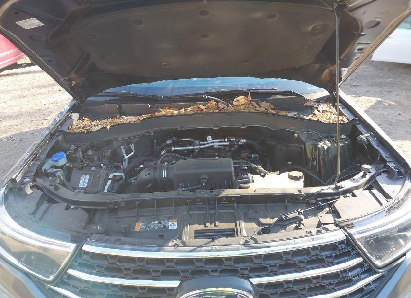 Photo 10 of 2023 Ford Explorer XLT (VIN 1FMSK8DHXPGA71852)