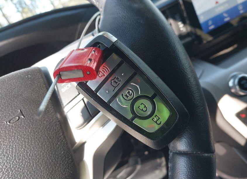 Photo 11 of 2023 Ford Explorer XLT (VIN 1FMSK8DHXPGA71852)