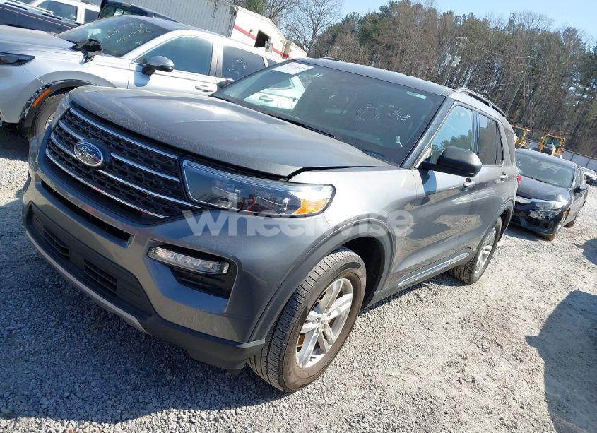 Photo 2 of 2023 Ford Explorer XLT (VIN 1FMSK8DHXPGB27823)