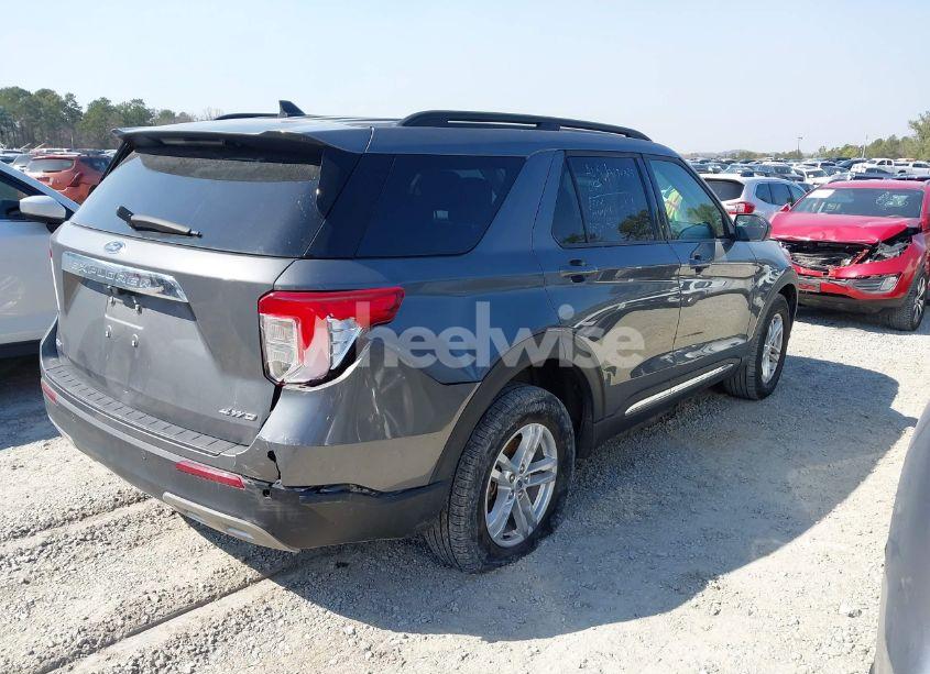 Photo 4 of 2023 Ford Explorer XLT (VIN 1FMSK8DHXPGB27823)