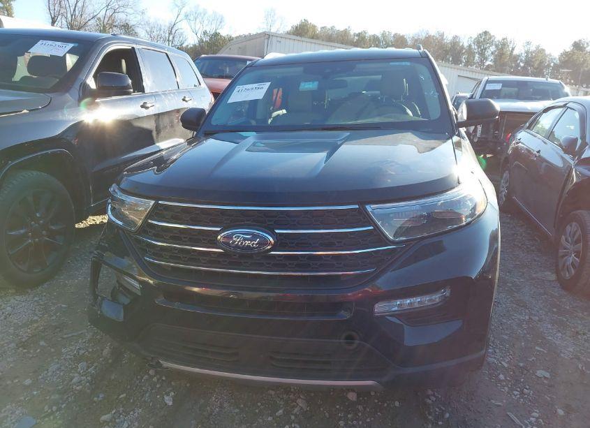 Photo 12 of 2023 Ford Explorer XLT (VIN 1FMSK8DHXPGB28051)