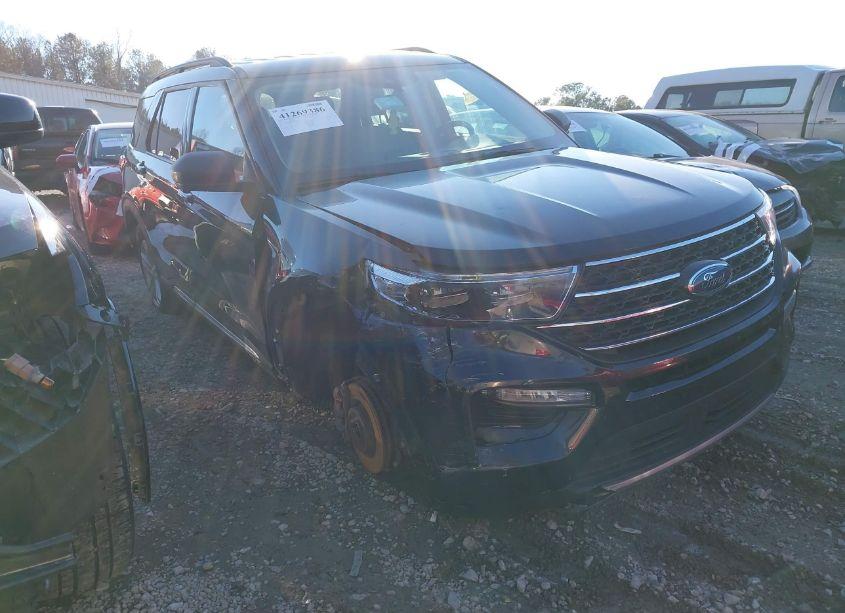 Photo 13 of 2023 Ford Explorer XLT (VIN 1FMSK8DHXPGB28051)