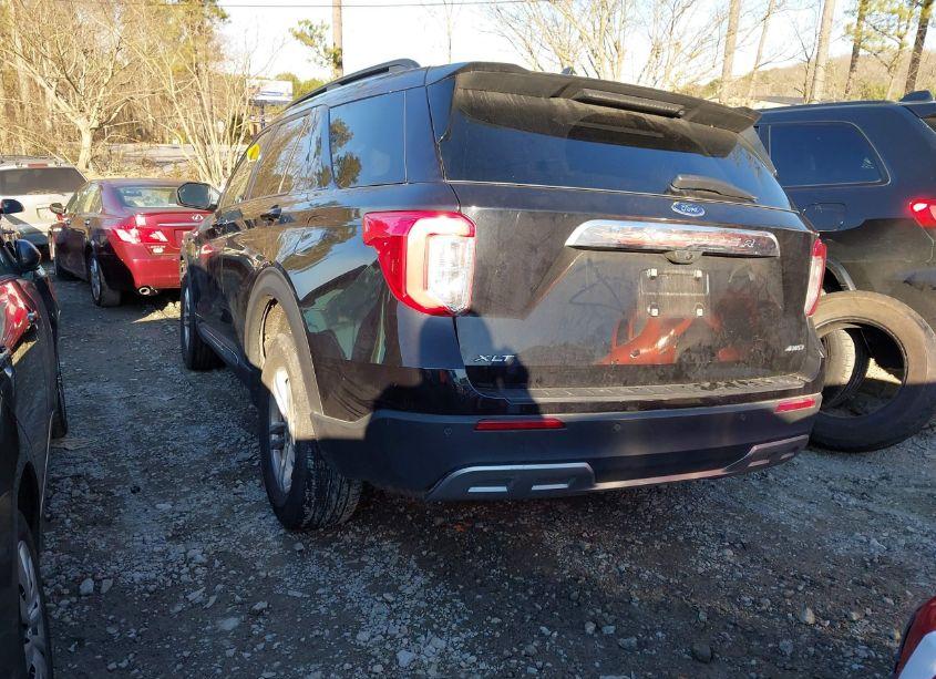 Photo 3 of 2023 Ford Explorer XLT (VIN 1FMSK8DHXPGB28051)