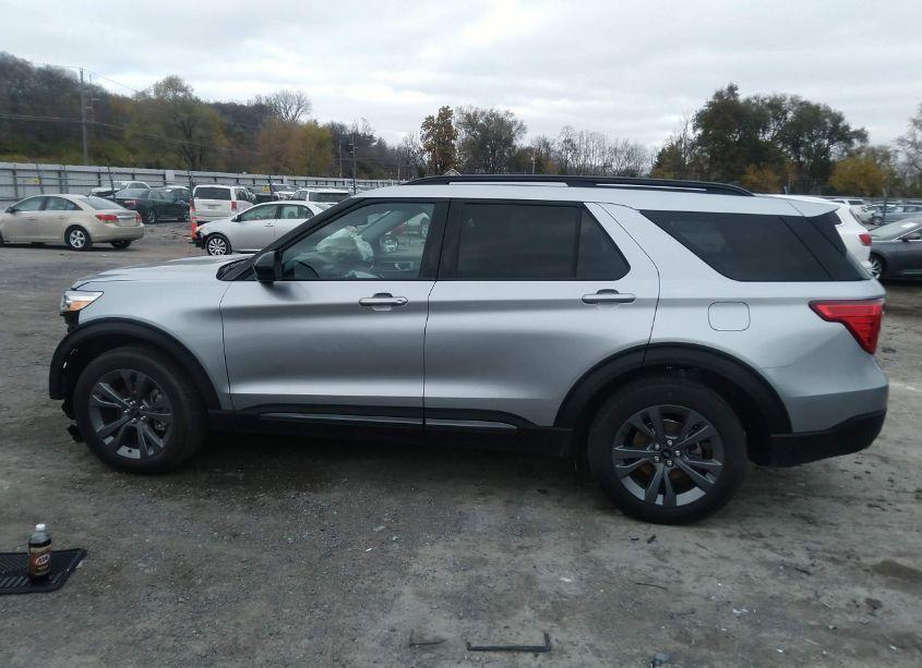 Photo 15 of 2023 Ford Explorer XLT (VIN 1FMSK8DHXPGB68002)
