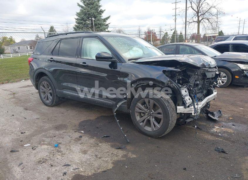 2023 Ford Explorer XLT (VIN 1FMSK8DHXPGB92770) main photo
