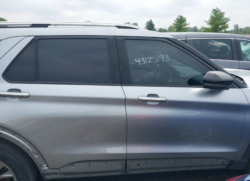 Photo 13 of 2021 Ford Explorer LIMITED (VIN 1FMSK8FH0MGB36782)