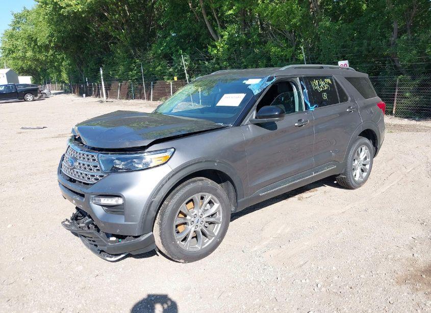 Photo 2 of 2023 Ford Explorer LIMITED (VIN 1FMSK8FH0PGB25205)