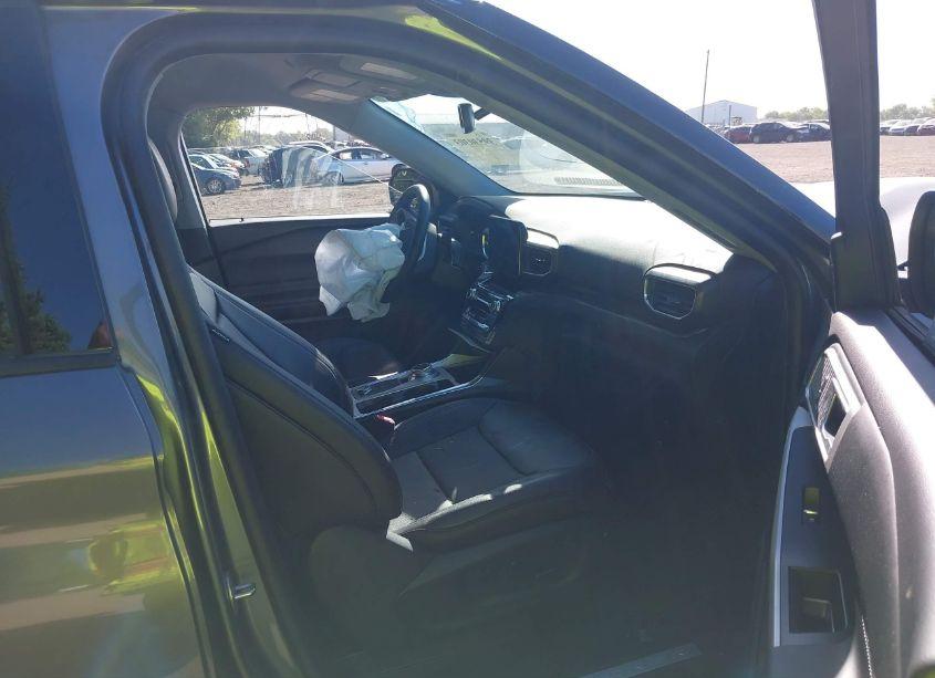 Photo 5 of 2023 Ford Explorer LIMITED (VIN 1FMSK8FH0PGB25205)