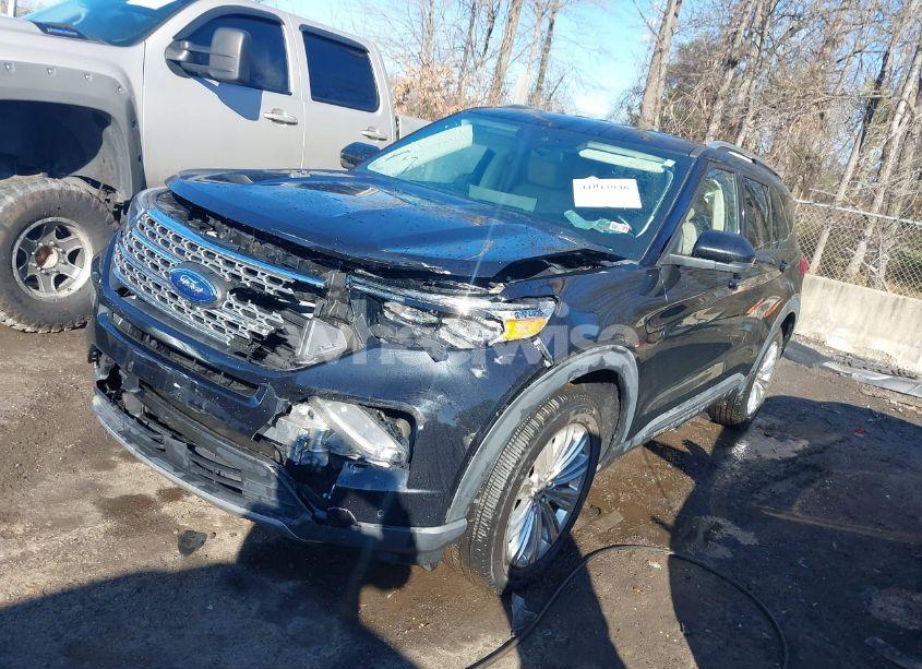 Photo 2 of 2021 Ford Explorer LIMITED (VIN 1FMSK8FH1MGA12858)