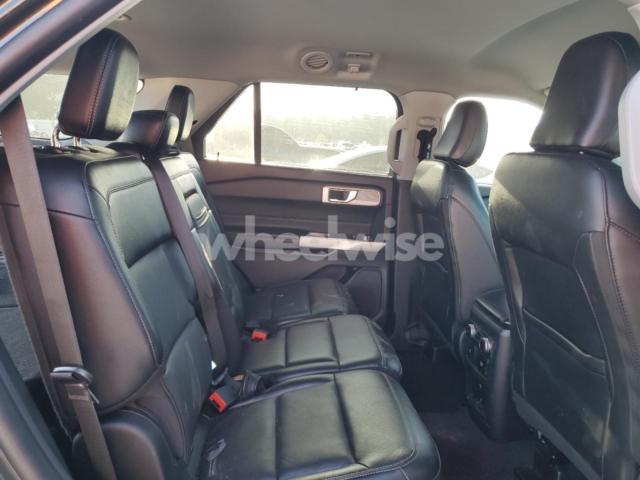 Photo 11 of 2022 FORD EXPLORER LIMITED (VIN 1FMSK8FH1NGA99288)