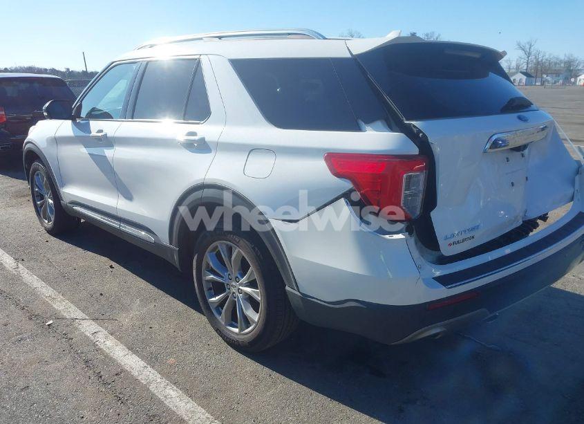 Photo 3 of 2023 Ford Explorer LIMITED (VIN 1FMSK8FH1PGA08118)