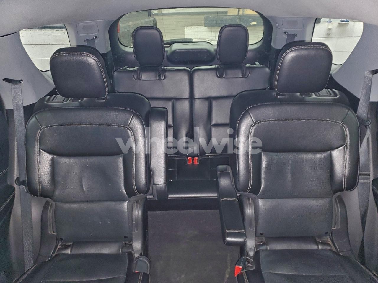 Photo 10 of 2022 FORD EXPLORER LIMITED (VIN 1FMSK8FH2NGA30061)