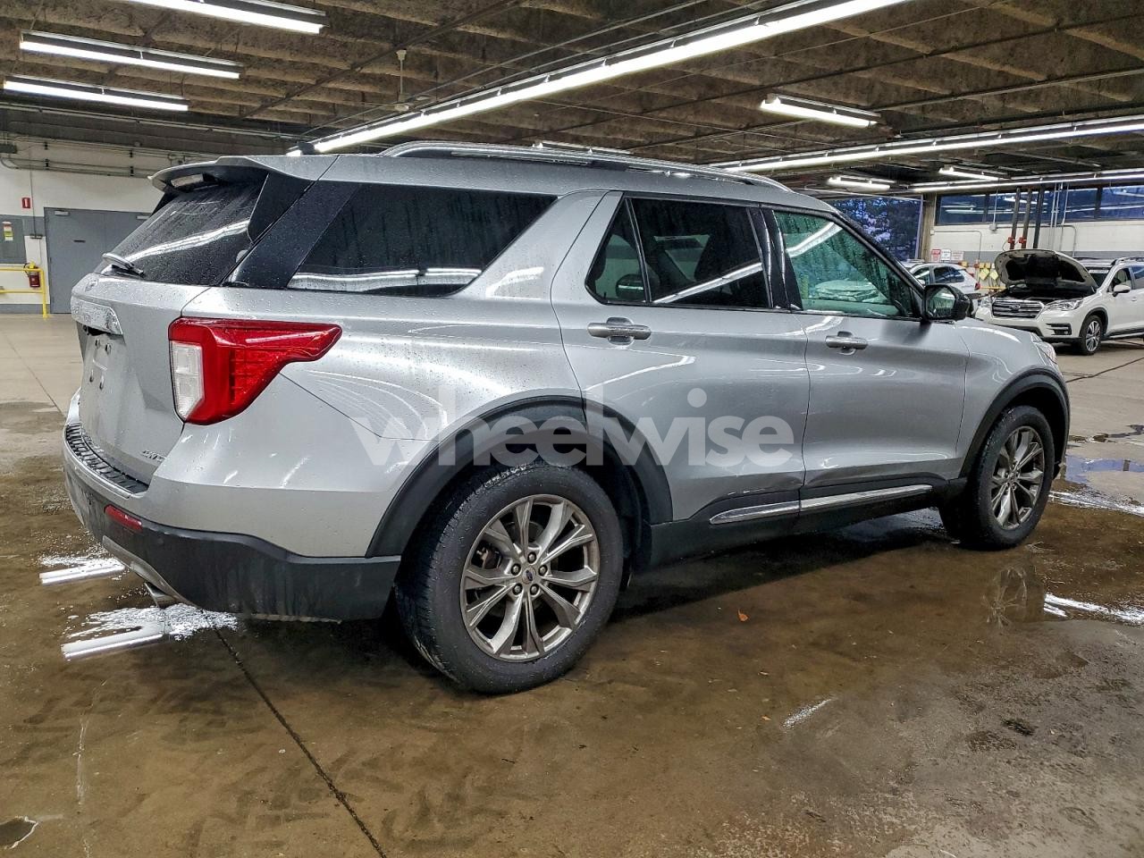 Photo 3 of 2022 FORD EXPLORER LIMITED (VIN 1FMSK8FH2NGA30061)