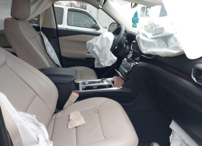 Photo 5 of 2023 Ford Explorer LIMITED (VIN 1FMSK8FH2PGC29419)