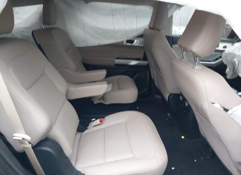 Photo 8 of 2023 Ford Explorer LIMITED (VIN 1FMSK8FH2PGC29419)