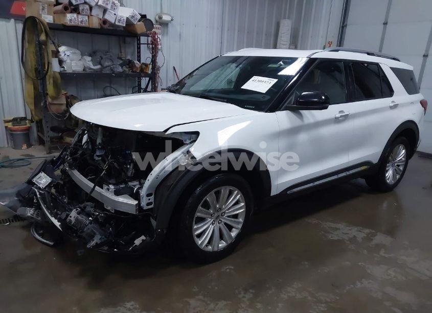 Photo 2 of 2020 Ford Explorer LIMITED (VIN 1FMSK8FH3LGA28235)