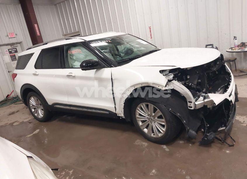 Photo 13 of 2022 Ford Explorer LIMITED (VIN 1FMSK8FH3NGB75724)