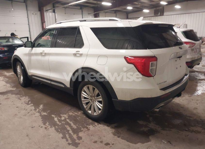 Photo 3 of 2022 Ford Explorer LIMITED (VIN 1FMSK8FH3NGB75724)