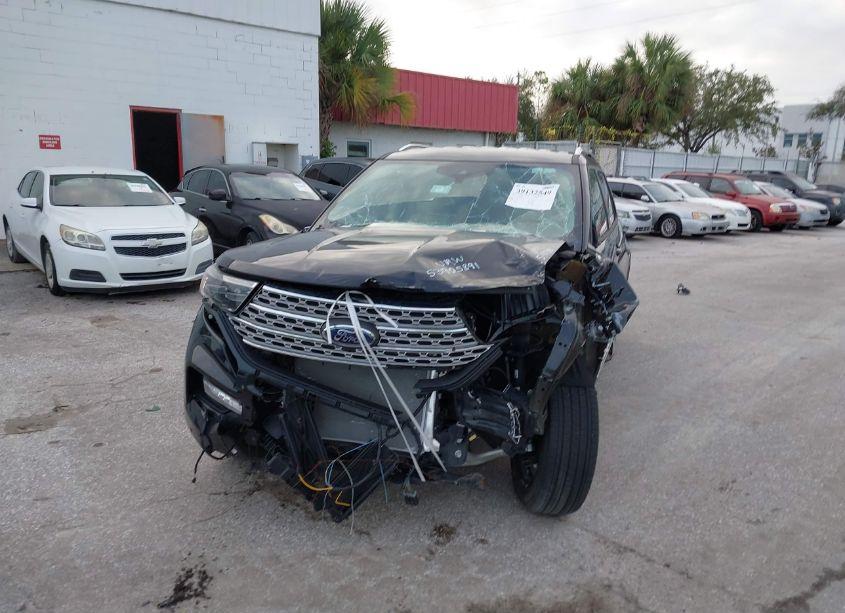 Photo 6 of 2023 Ford Explorer LIMITED (VIN 1FMSK8FH3PGB44069)
