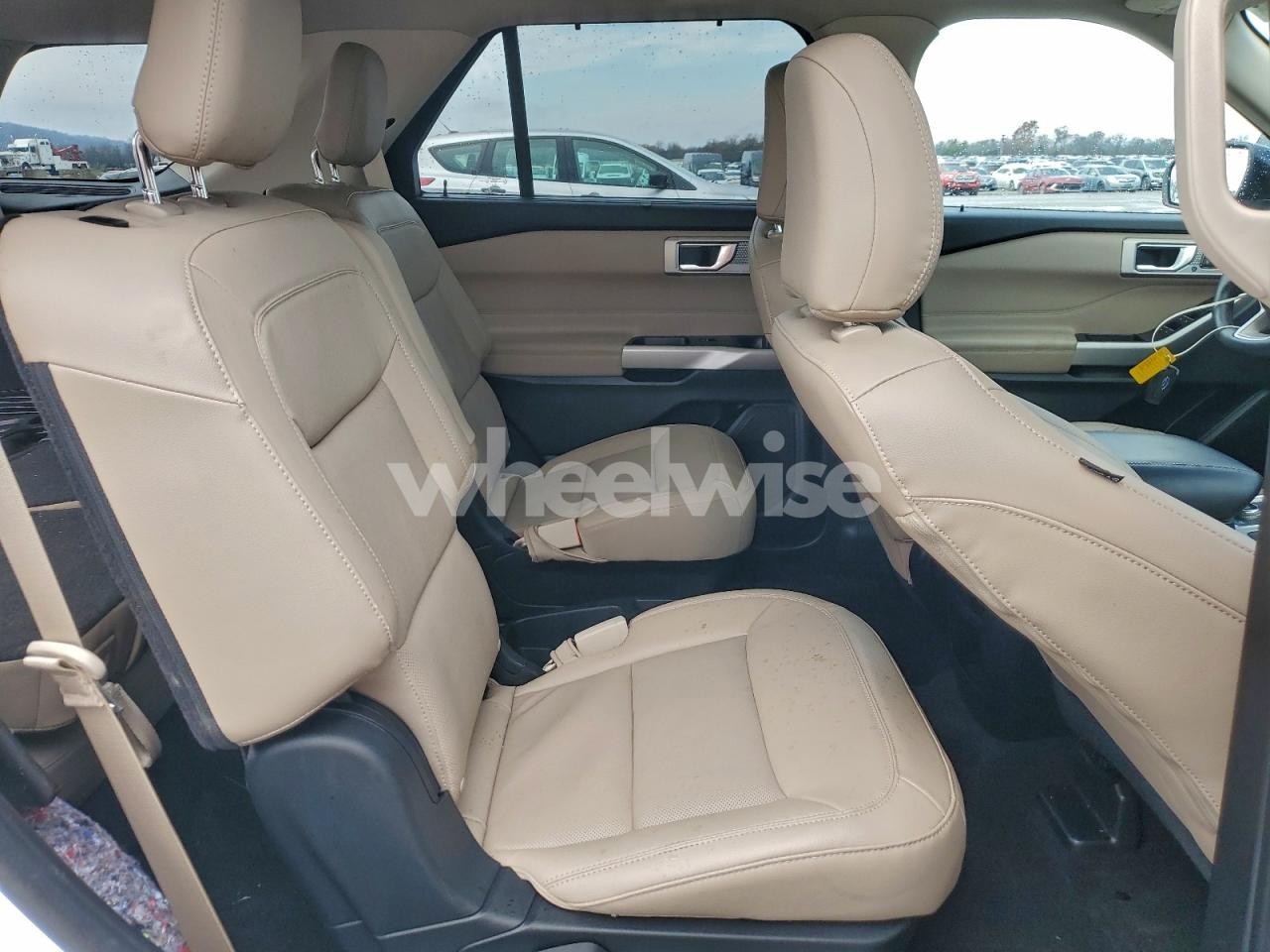 Photo 11 of 2021 FORD EXPLORER LIMITED (VIN 1FMSK8FH4MGA11817)