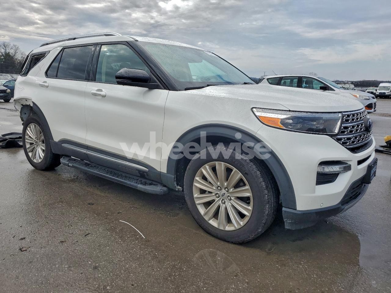 Photo 4 of 2021 FORD EXPLORER LIMITED (VIN 1FMSK8FH4MGA11817)