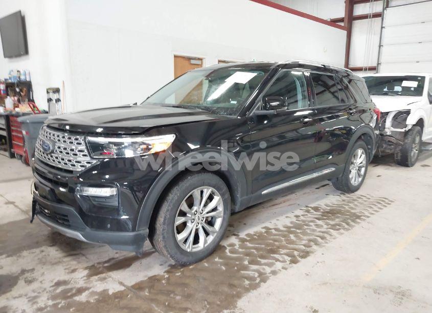 Photo 2 of 2023 Ford Explorer LIMITED (VIN 1FMSK8FH4PGA25172)