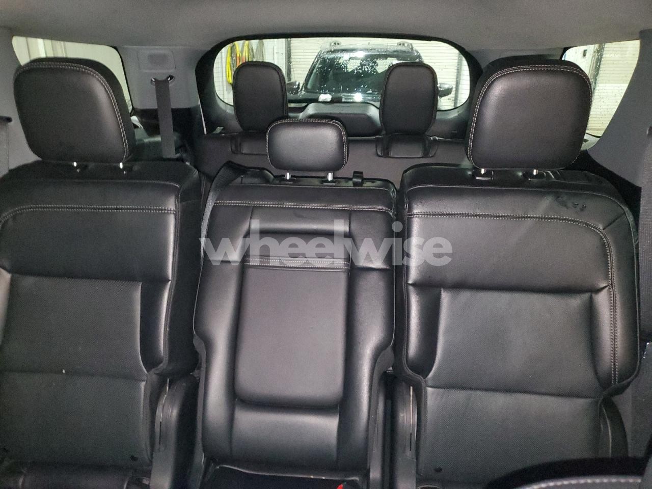 Photo 10 of 2023 FORD EXPLORER LIMITED (VIN 1FMSK8FH4PGB25613)