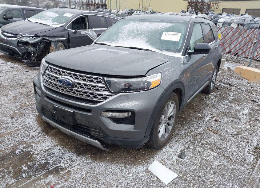 Photo 2 of 2023 Ford Explorer LIMITED (VIN 1FMSK8FH4PGB61916)