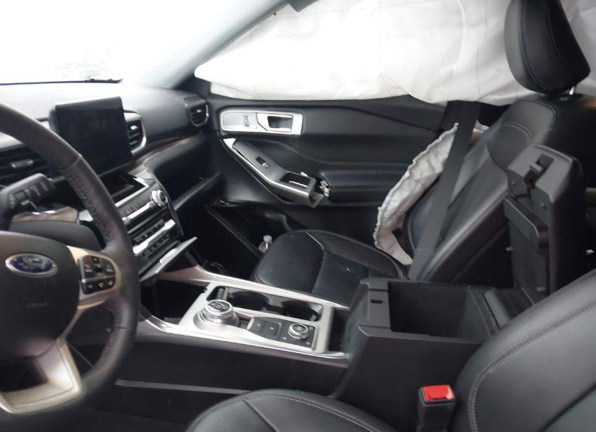 Photo 5 of 2023 Ford Explorer LIMITED (VIN 1FMSK8FH4PGB61916)