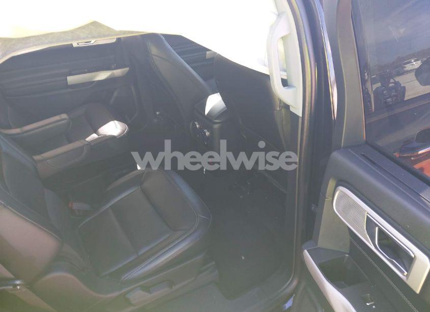 Photo 8 of 2021 Ford Explorer LIMITED (VIN 1FMSK8FH5MGA85537)