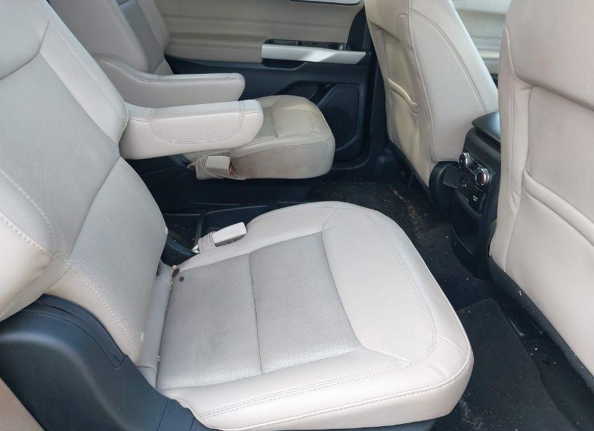 Photo 8 of 2021 Ford Explorer LIMITED (VIN 1FMSK8FH6MGB36768)