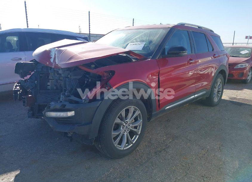 Photo 2 of 2022 Ford Explorer LIMITED (VIN 1FMSK8FH7NGB78268)