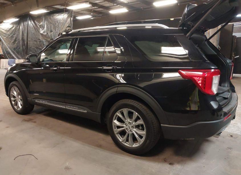 Photo 3 of 2023 Ford Explorer LIMITED (VIN 1FMSK8FH8PGB48571)