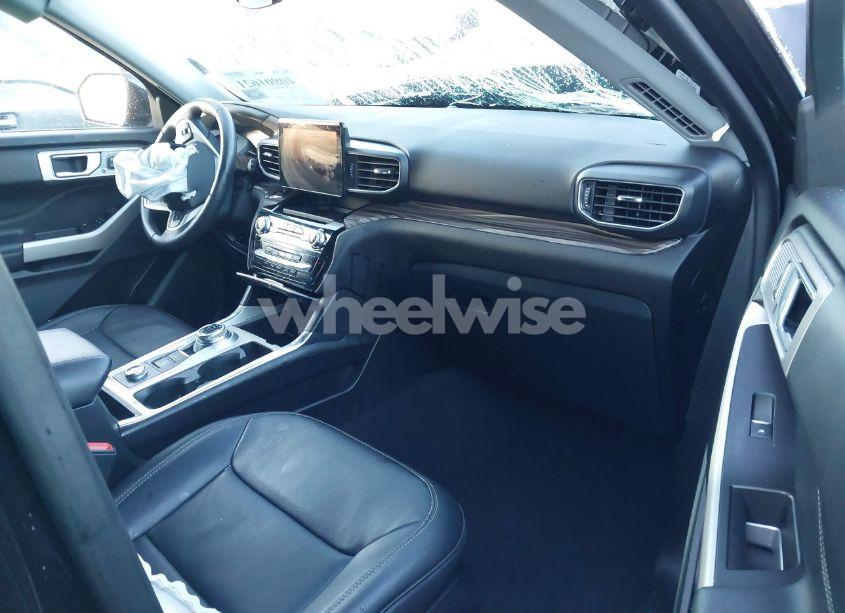 Photo 5 of 2023 Ford Explorer LIMITED (VIN 1FMSK8FH8PGB69520)