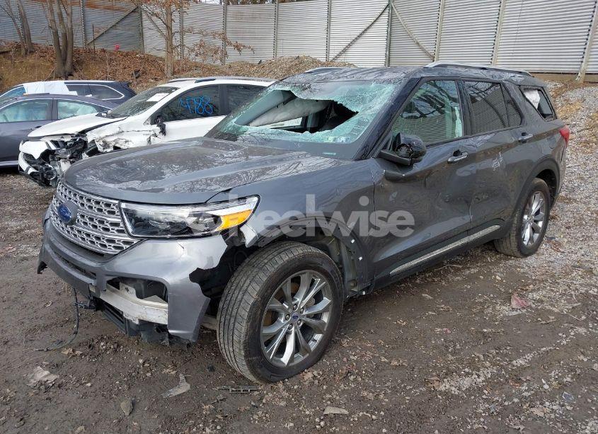 Photo 2 of 2022 Ford Explorer LIMITED (VIN 1FMSK8FH9NGA94906)