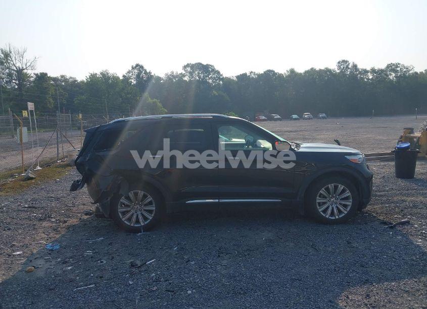 Photo 13 of 2020 Ford Explorer LIMITED (VIN 1FMSK8FHXLGA62933)