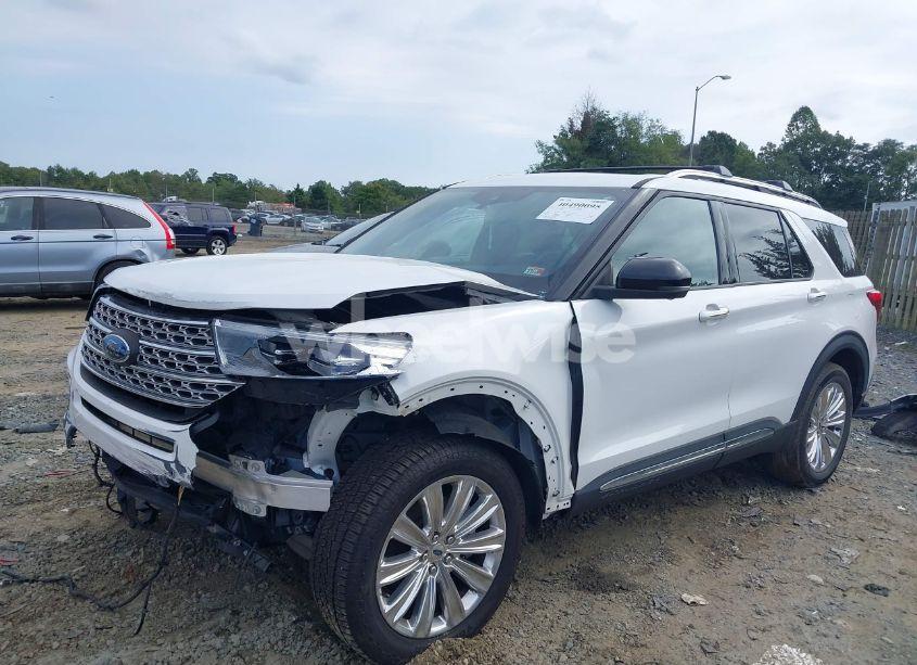 Photo 2 of 2020 Ford Explorer LIMITED (VIN 1FMSK8FHXLGB09765)