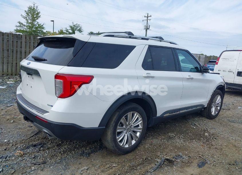 Photo 4 of 2020 Ford Explorer LIMITED (VIN 1FMSK8FHXLGB09765)