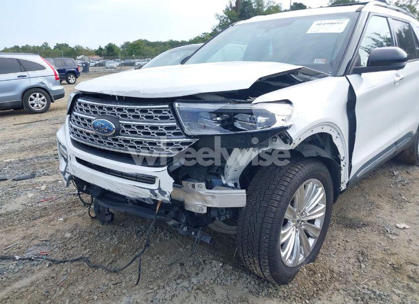 Photo 6 of 2020 Ford Explorer LIMITED (VIN 1FMSK8FHXLGB09765)