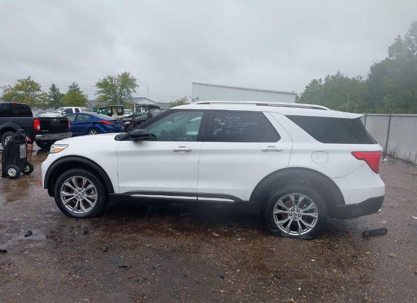Photo 14 of 2021 Ford Explorer LIMITED (VIN 1FMSK8FHXMGB37289)