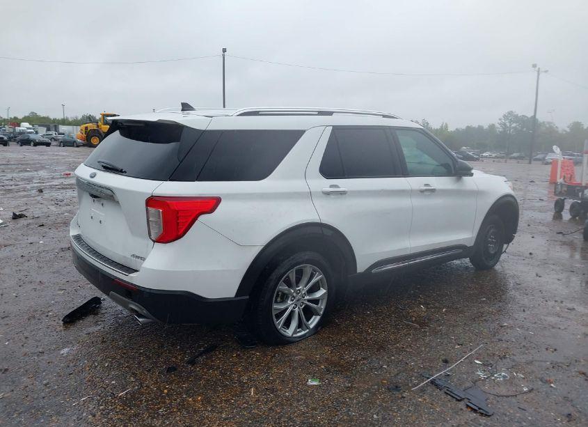 Photo 4 of 2021 Ford Explorer LIMITED (VIN 1FMSK8FHXMGB37289)