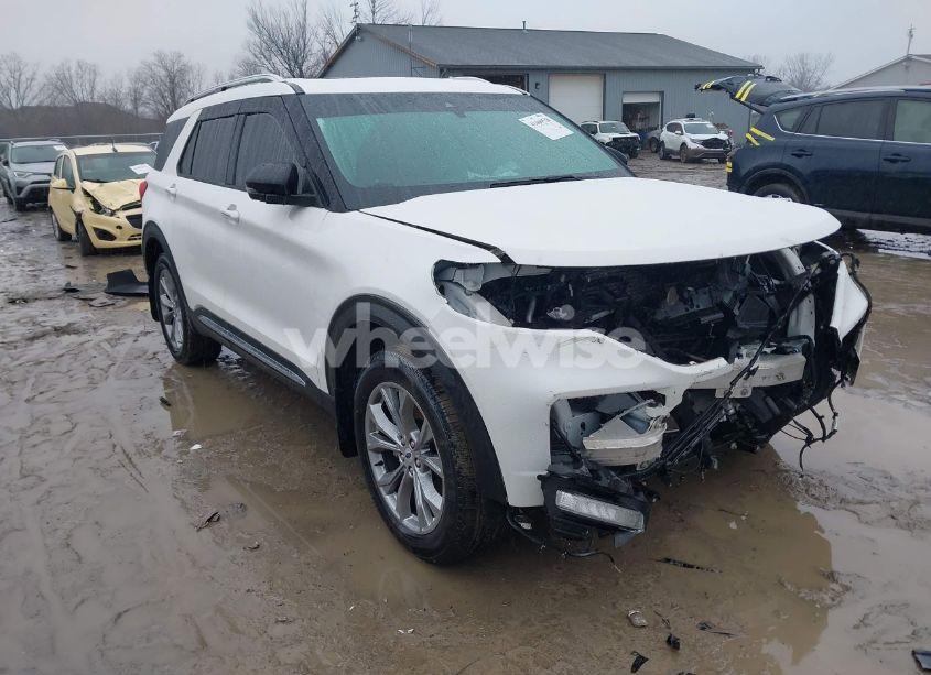 2022 Ford Explorer LIMITED (VIN 1FMSK8FHXNGB60895) main photo
