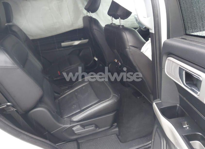 Photo 8 of 2022 Ford Explorer LIMITED (VIN 1FMSK8FHXNGB60895)