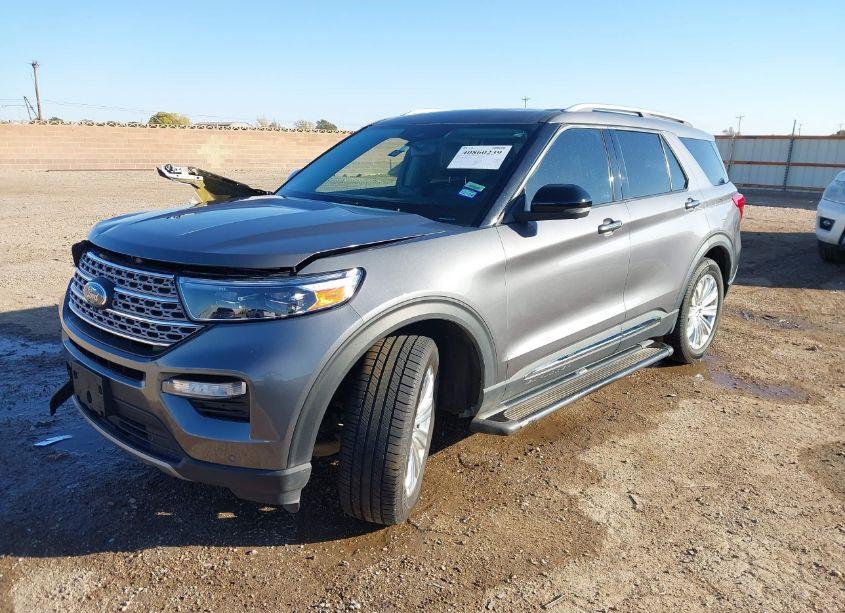 Photo 2 of 2022 Ford Explorer LIMITED (VIN 1FMSK8FHXNGC30363)